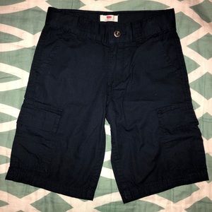 EUC - Levi’s Navy Cargo shorts - Sz. 6
